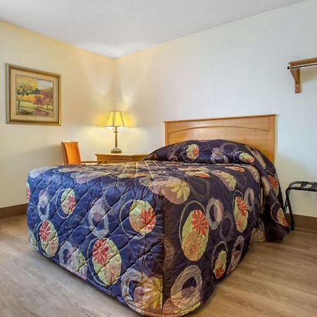 Rodeway Inn Asheville Dış mekan fotoğraf