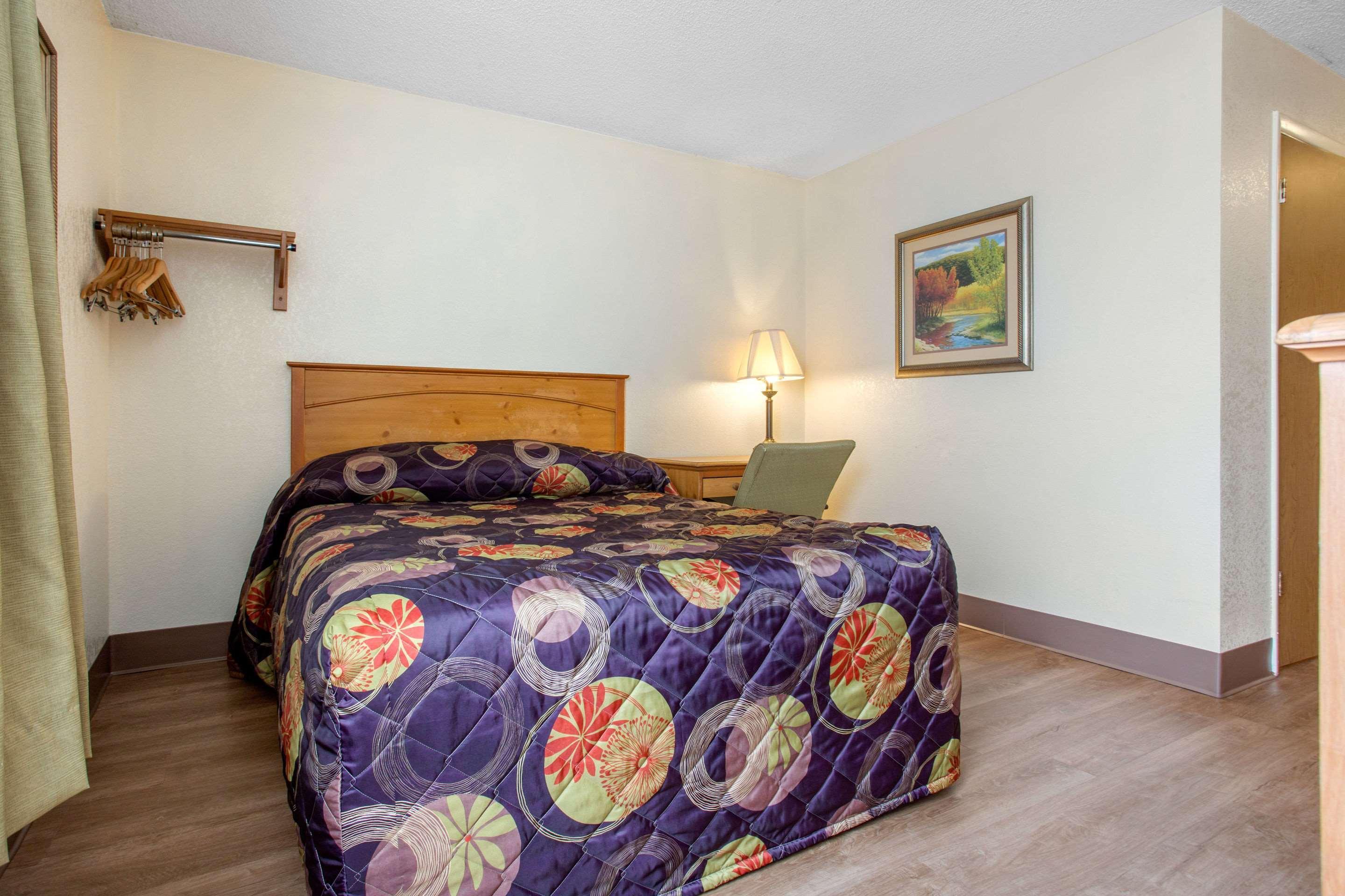 Rodeway Inn Asheville Dış mekan fotoğraf