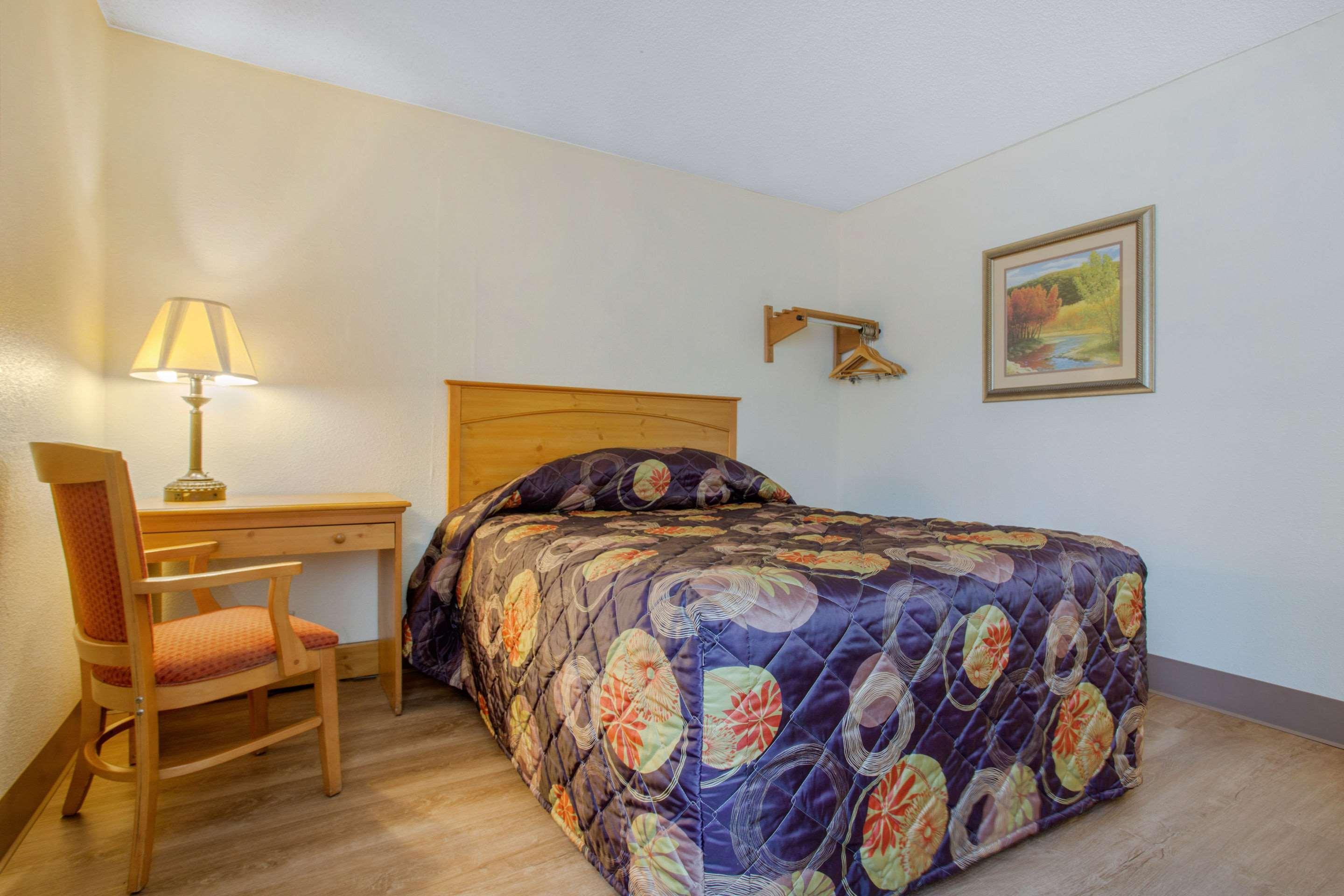 Rodeway Inn Asheville Dış mekan fotoğraf