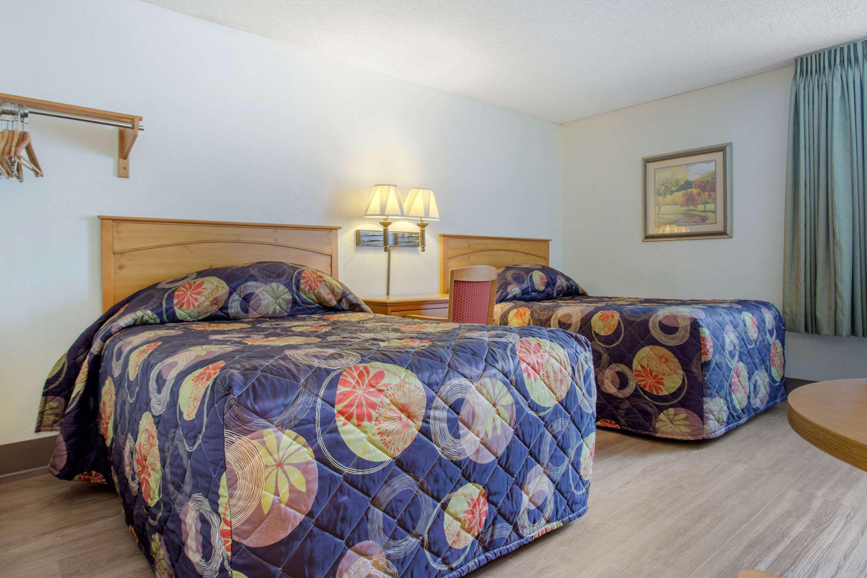 Rodeway Inn Asheville Dış mekan fotoğraf