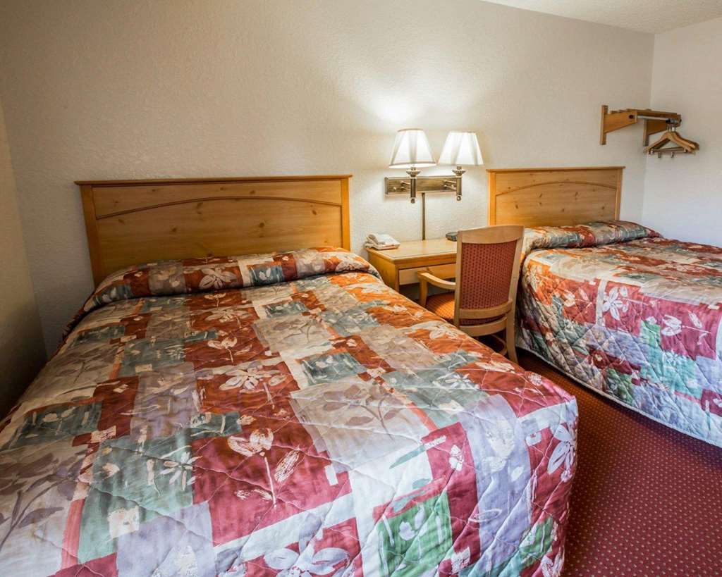 Rodeway Inn Asheville Oda fotoğraf